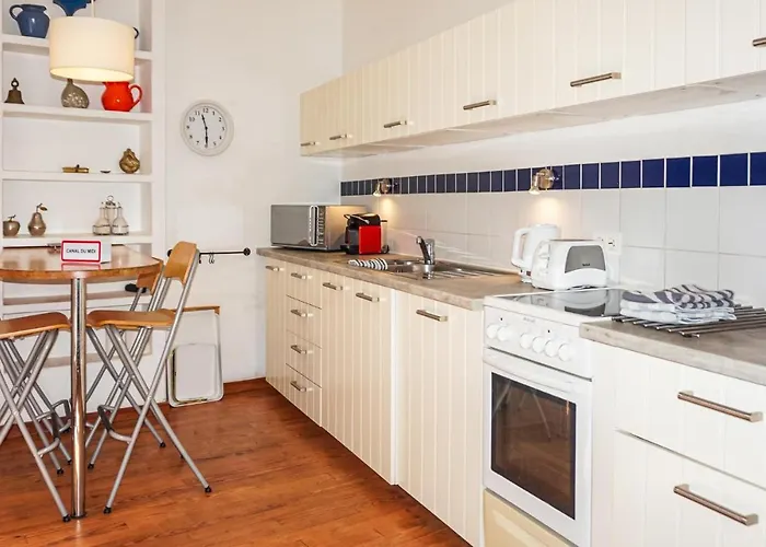 Holiday home Lovely In With Wifi
